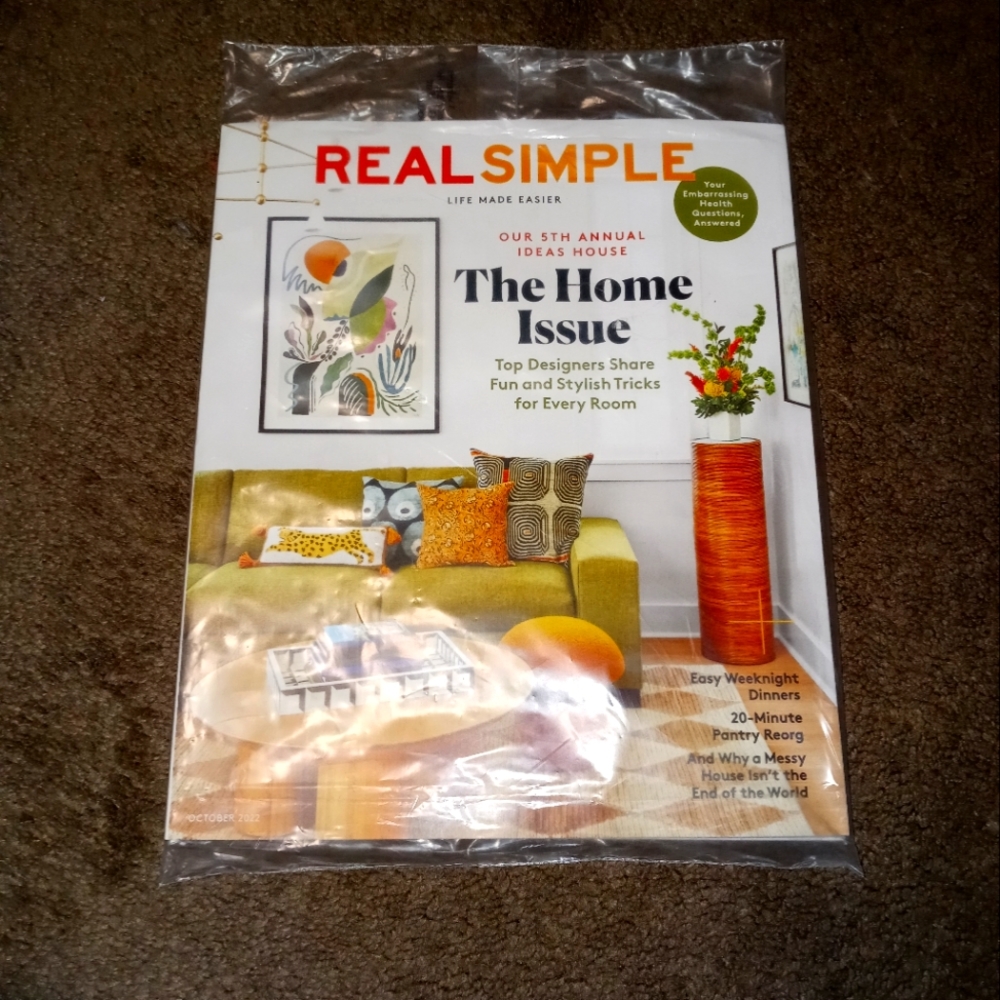 Real Simple October 2022-->Free w/any 3+ bundle